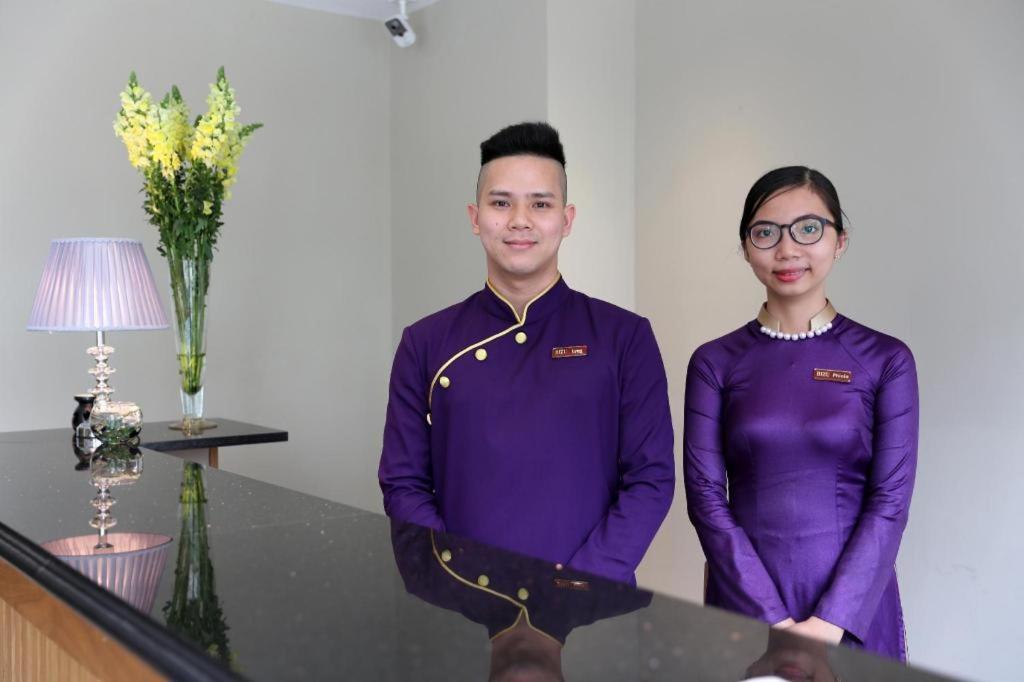 Bizu Royal Hotel Thành Pho Ho Chí Minh Esterno foto